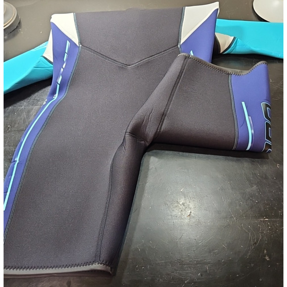 Camaro NWOT Mens XXL Evostretch Voltage Wetsuit Shortie Black Blue Sz 56/XXL - Picture 9 of 16